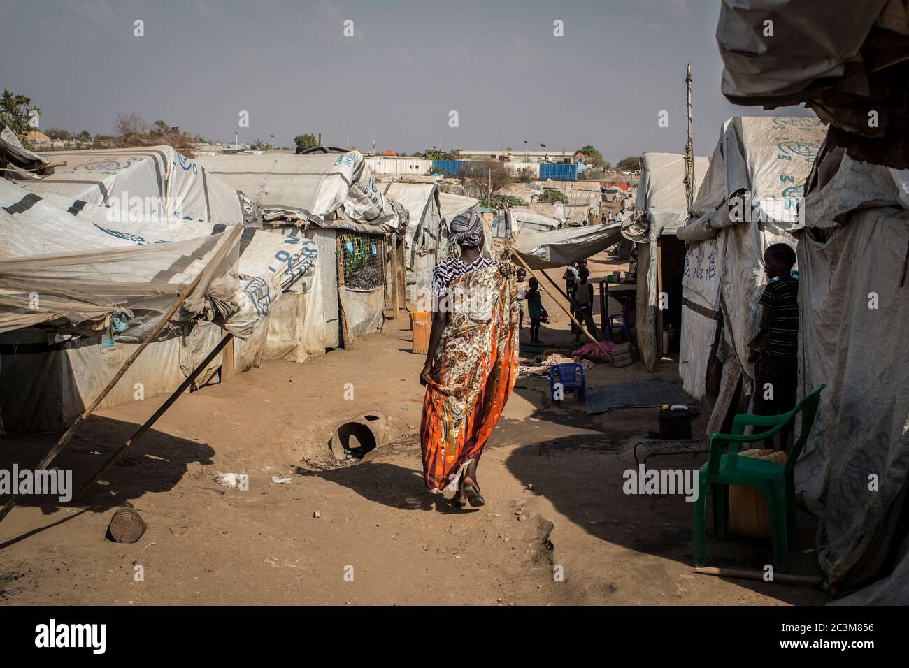 Sudan conflict displaced hi-res stock photography and images - Alamy