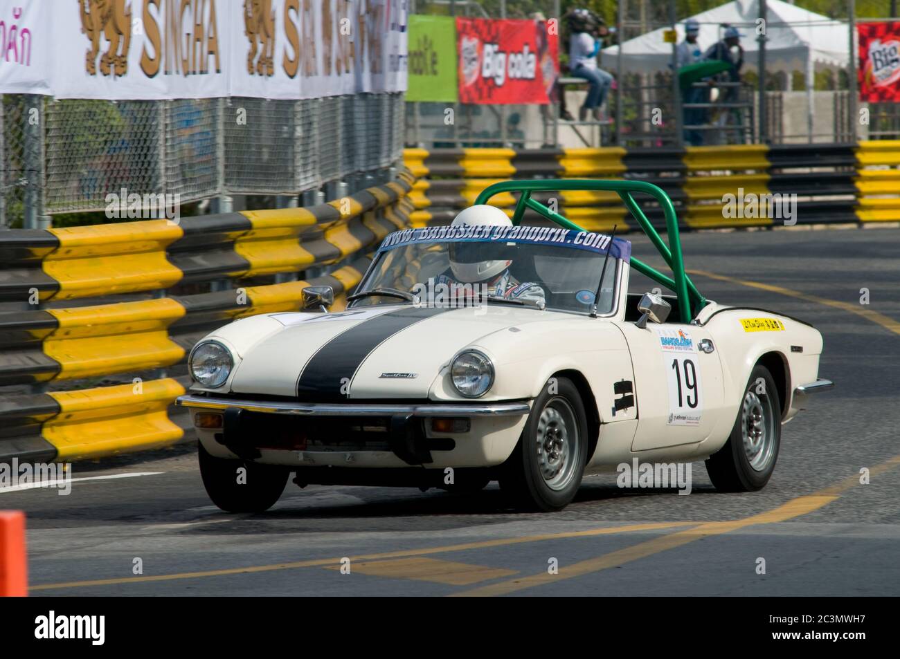 Classic british sports car hi-res stock photography and images - Alamy