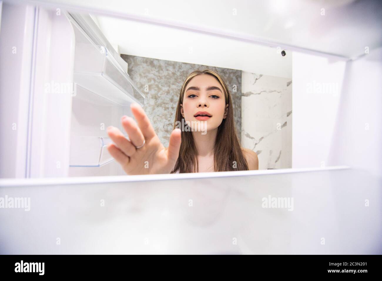 Cant open fridge door hires stock photography and images Alamy