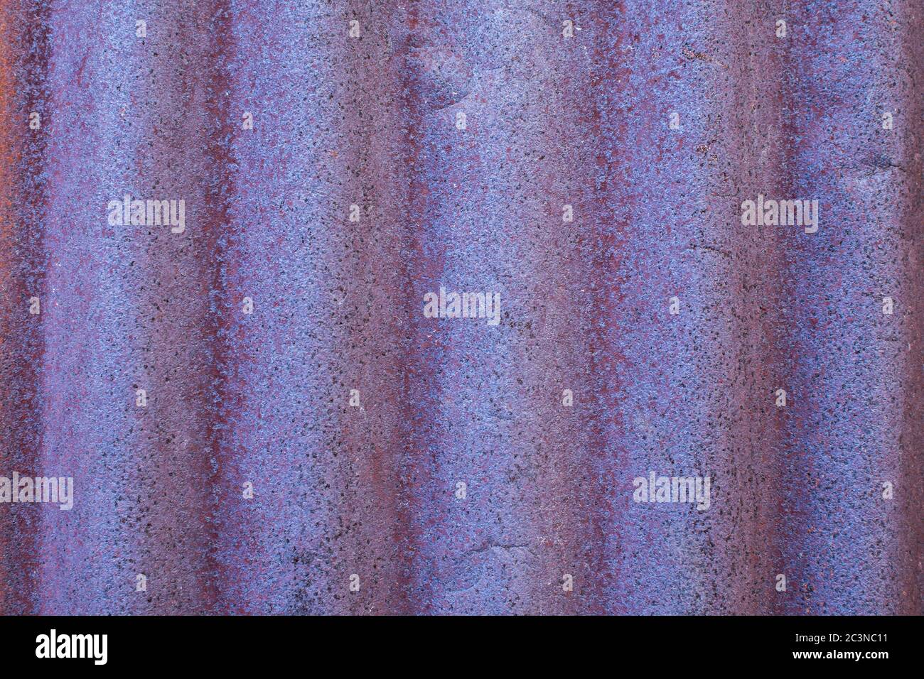 Old red metal sheet roof texture background Stock Photo - Alamy