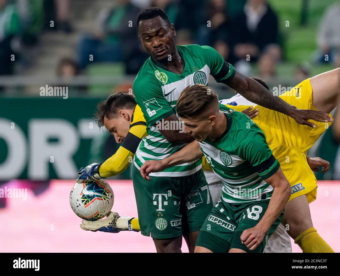 Ferencvarosi TC V DVTK - Hungarian Cup 2-1 Editorial Stock Image - Image of  teammate, diosgyor: 89542504