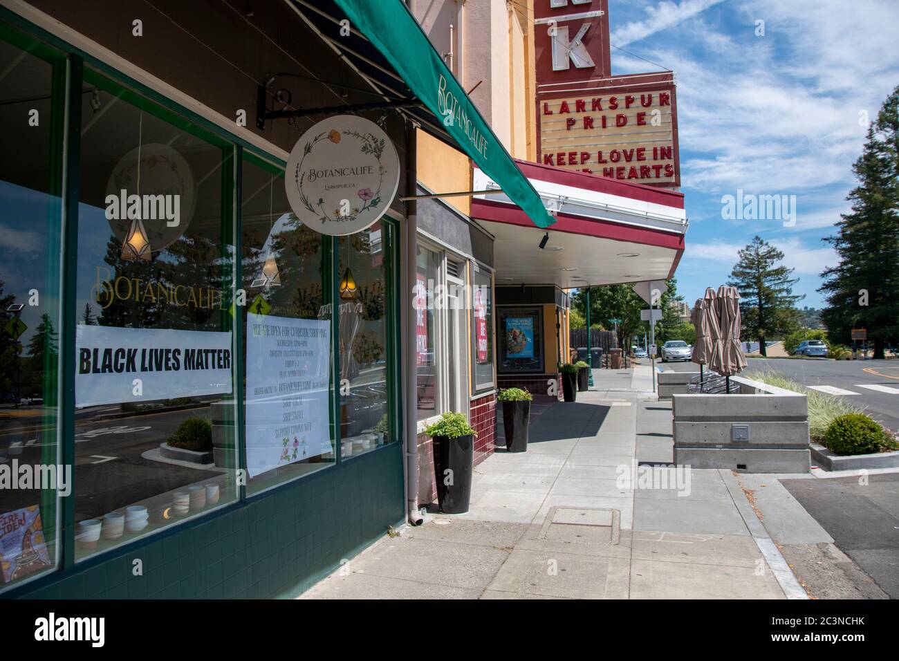 Downtown Larkspur, CA, is full of beautiful sights, including the movie