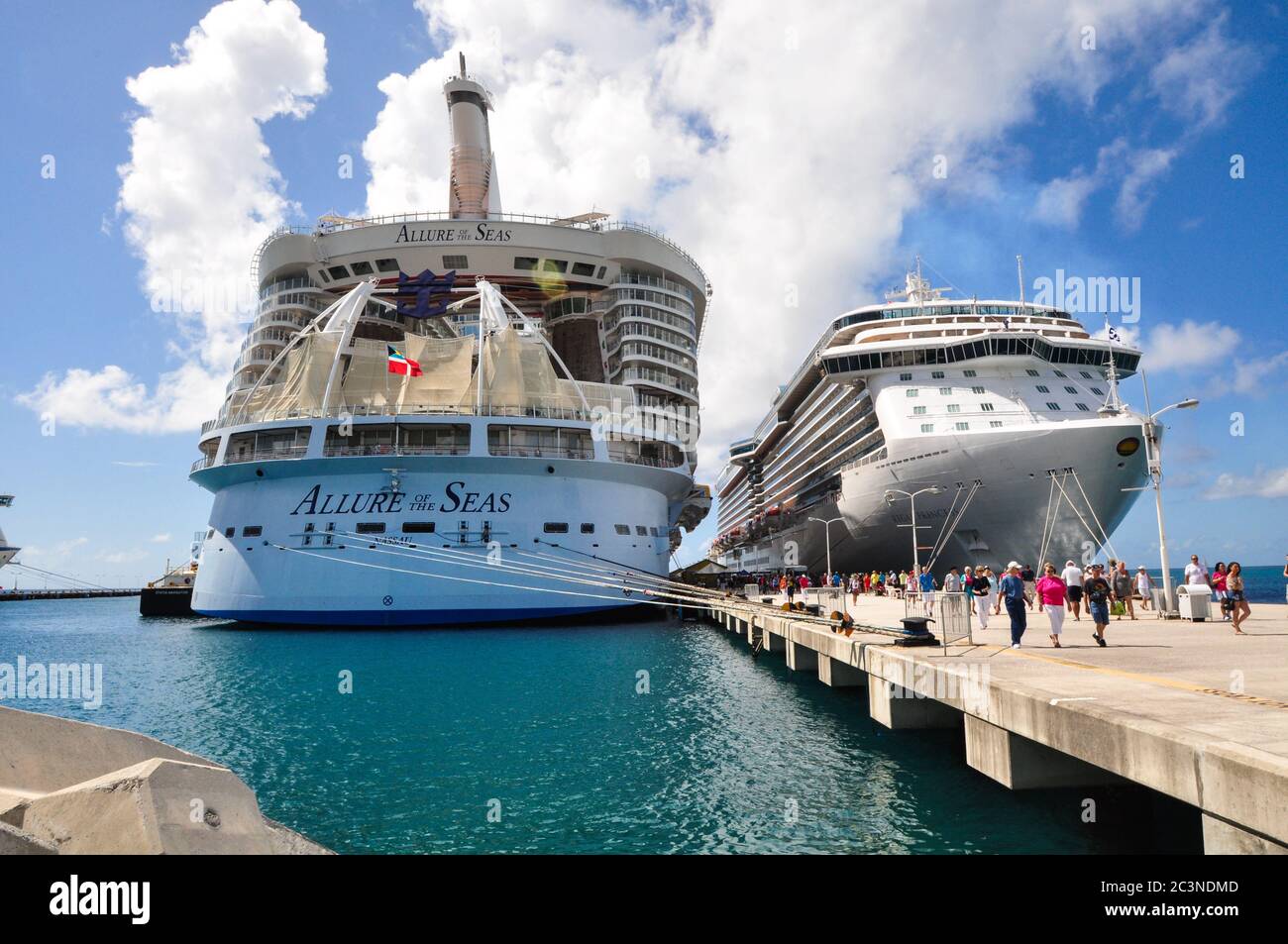 Regal Princess docked in Sint Maarten Stock Photo - Alamy