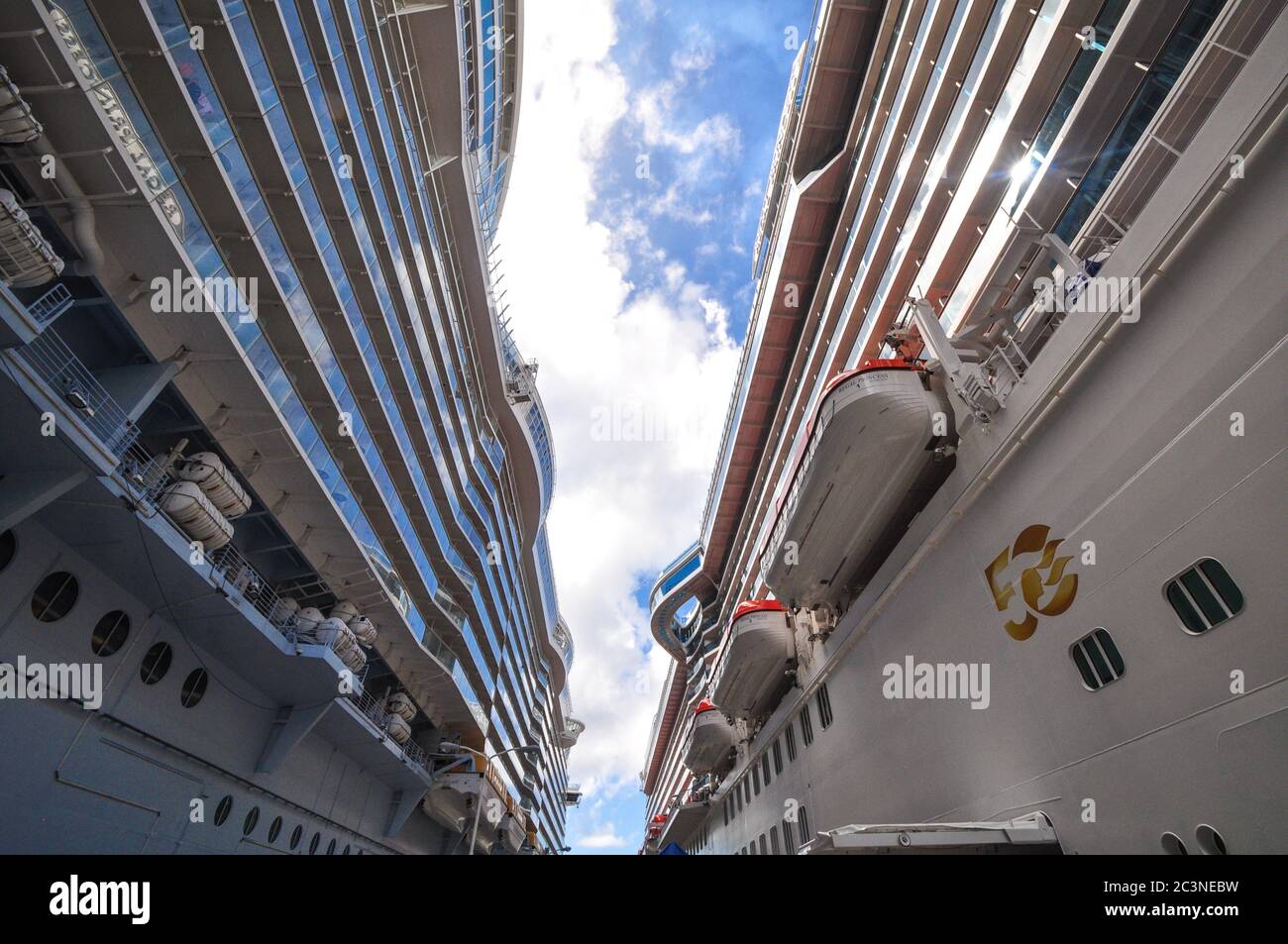 Regal Princess docked in Sint Maarten Stock Photo - Alamy