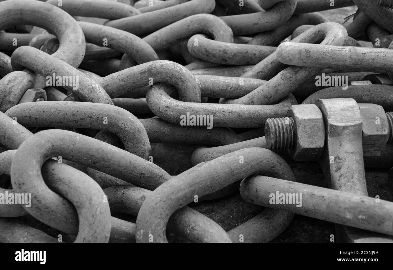 Steel chain links anchor hires stock photography and images Alamy