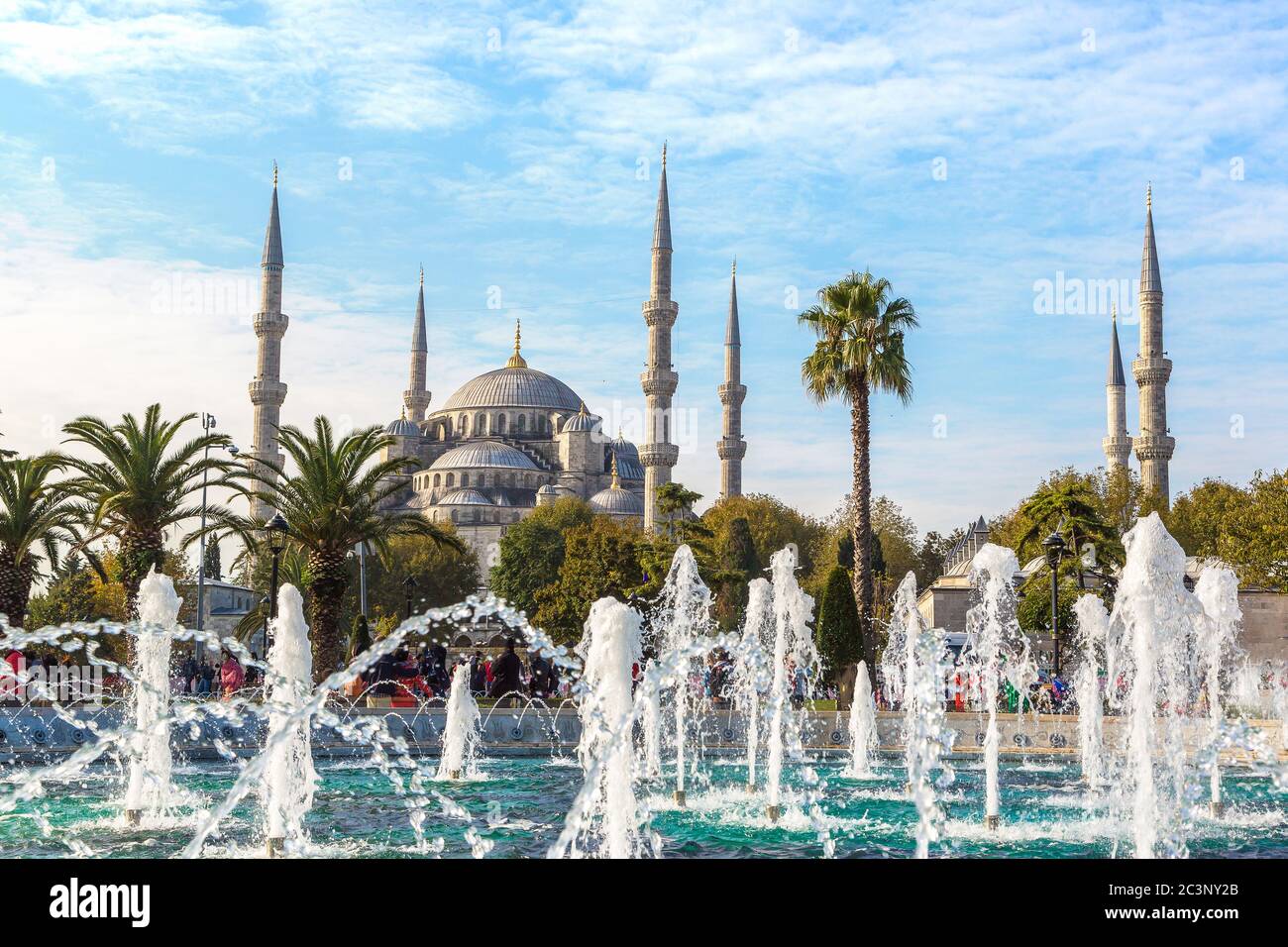 Sultan Ahmed Mosque (Blue mosque) and fountain in Istanbul, Turkey in a ...