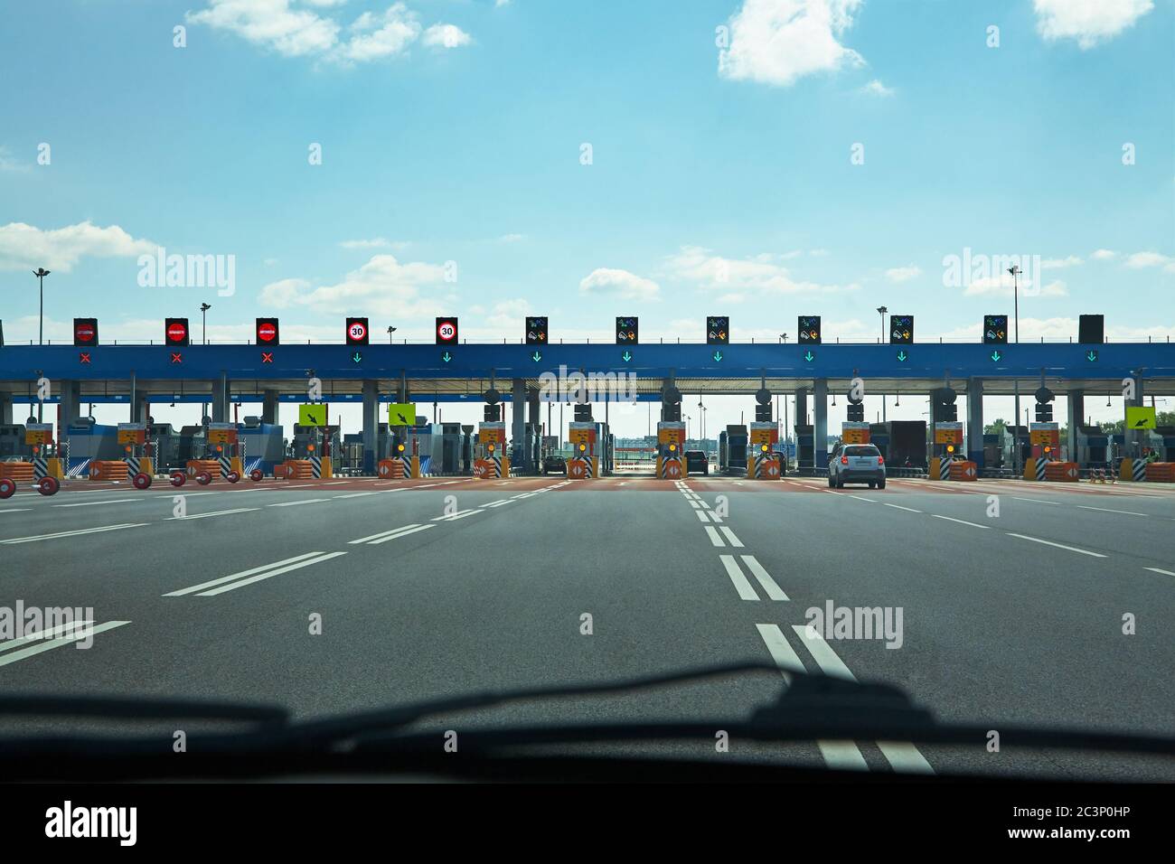 automatic point of payment on a toll road. turnpike Stock Photo Alamy