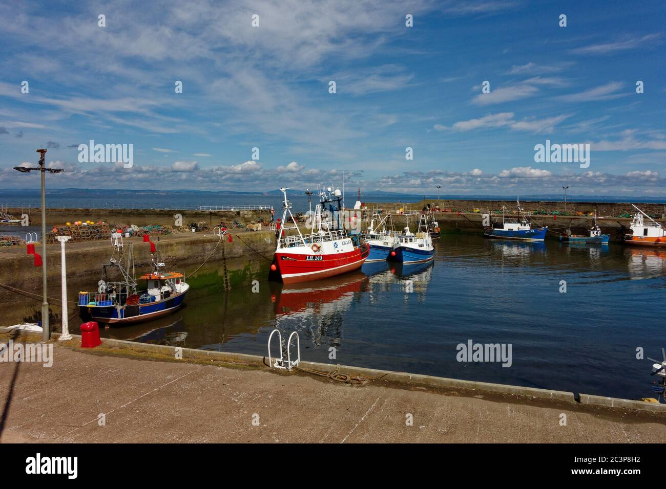 Cockenzie Harbour, East Lothian, Scotland Stock Photo - Alamy