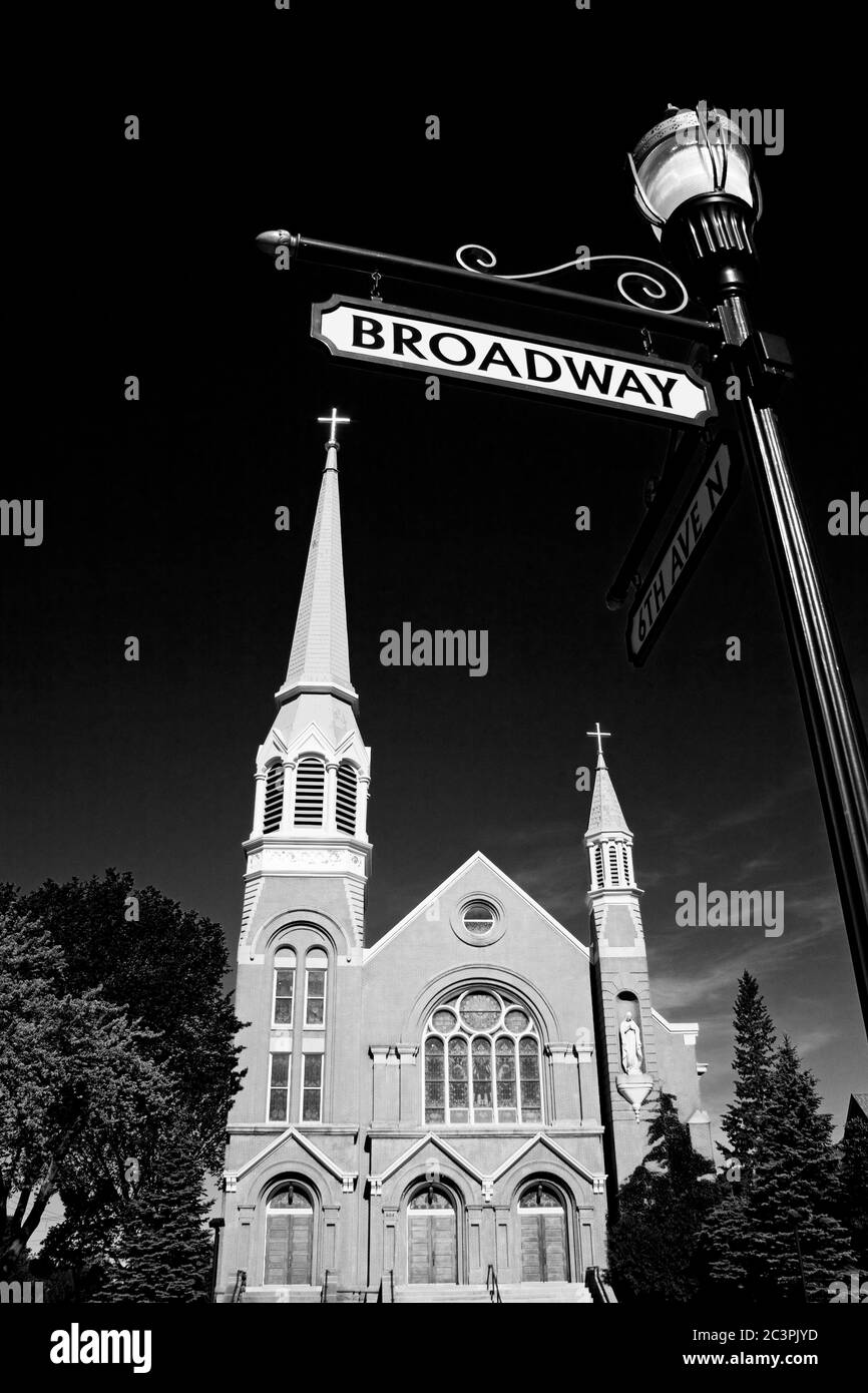St. Mary's Cathedral, Fargo, North Dakota, USA Stock Photo Alamy