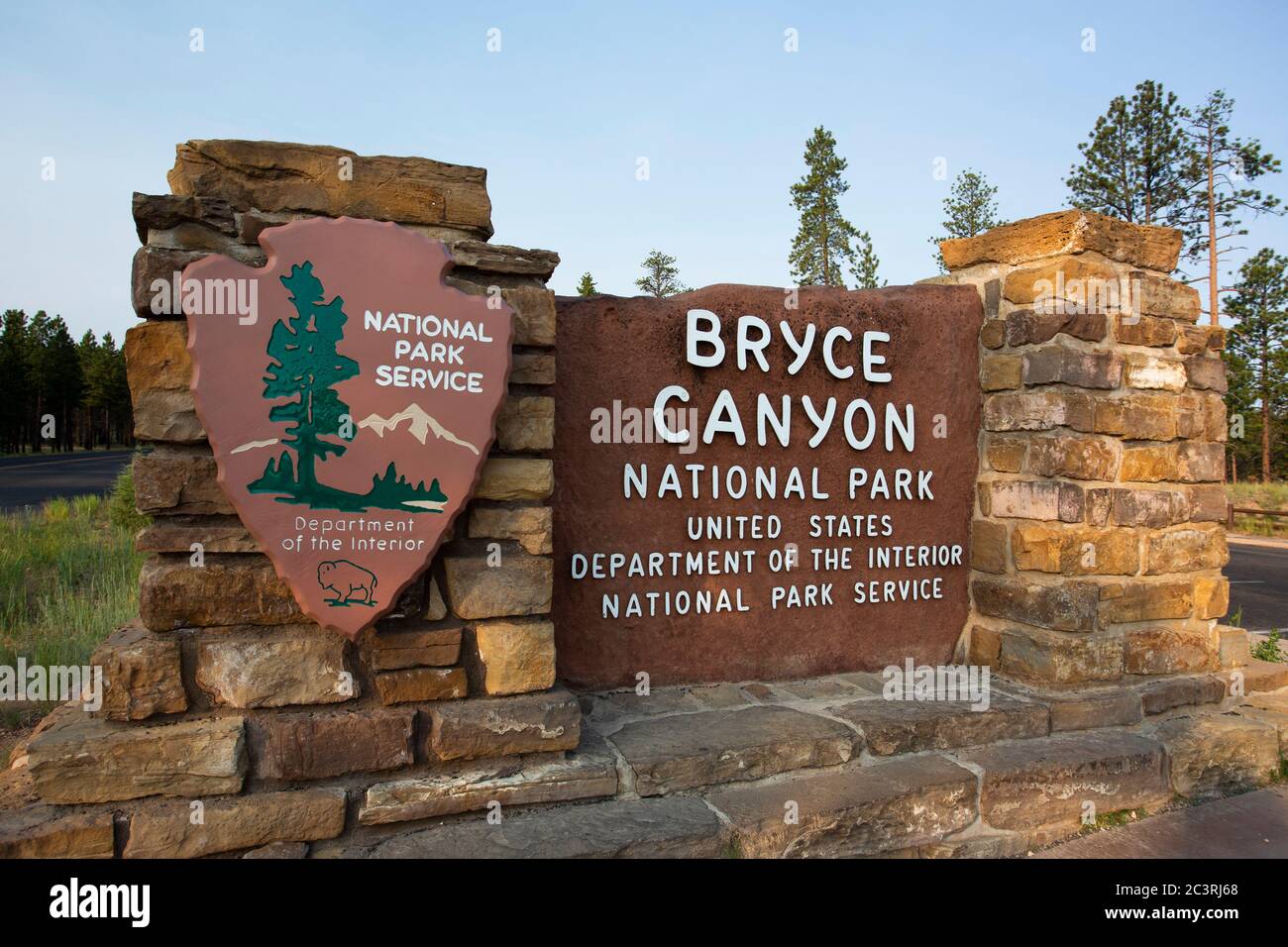 Entrance sign for Bryce Canyon National Park, Utah Stock Photo