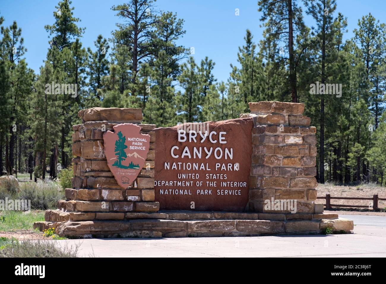 Entrance sign for Bryce Canyon National Park, Utah Stock Photo