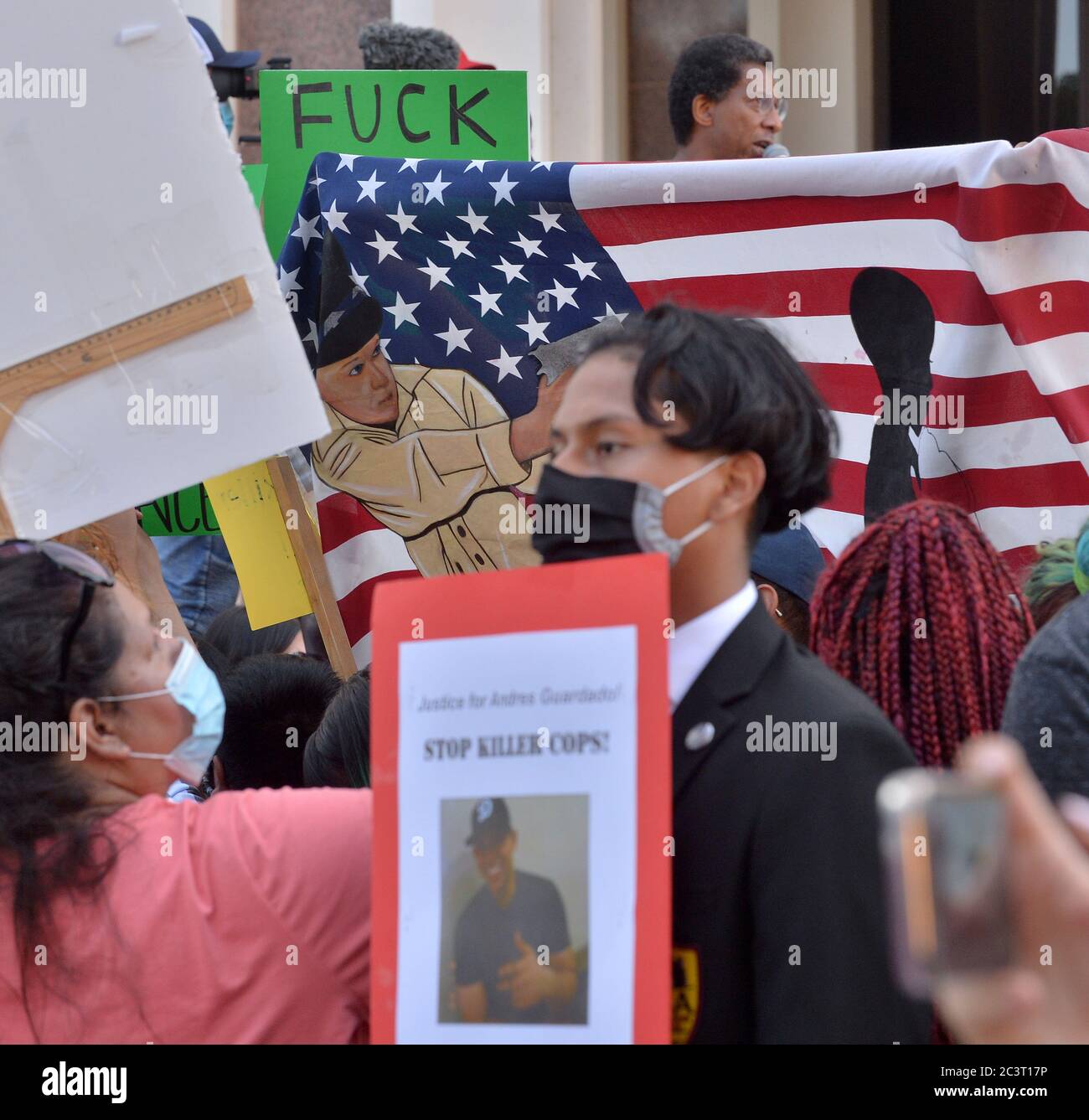 Compton, United States. 22nd June, 2020. Protesters and sheriff's