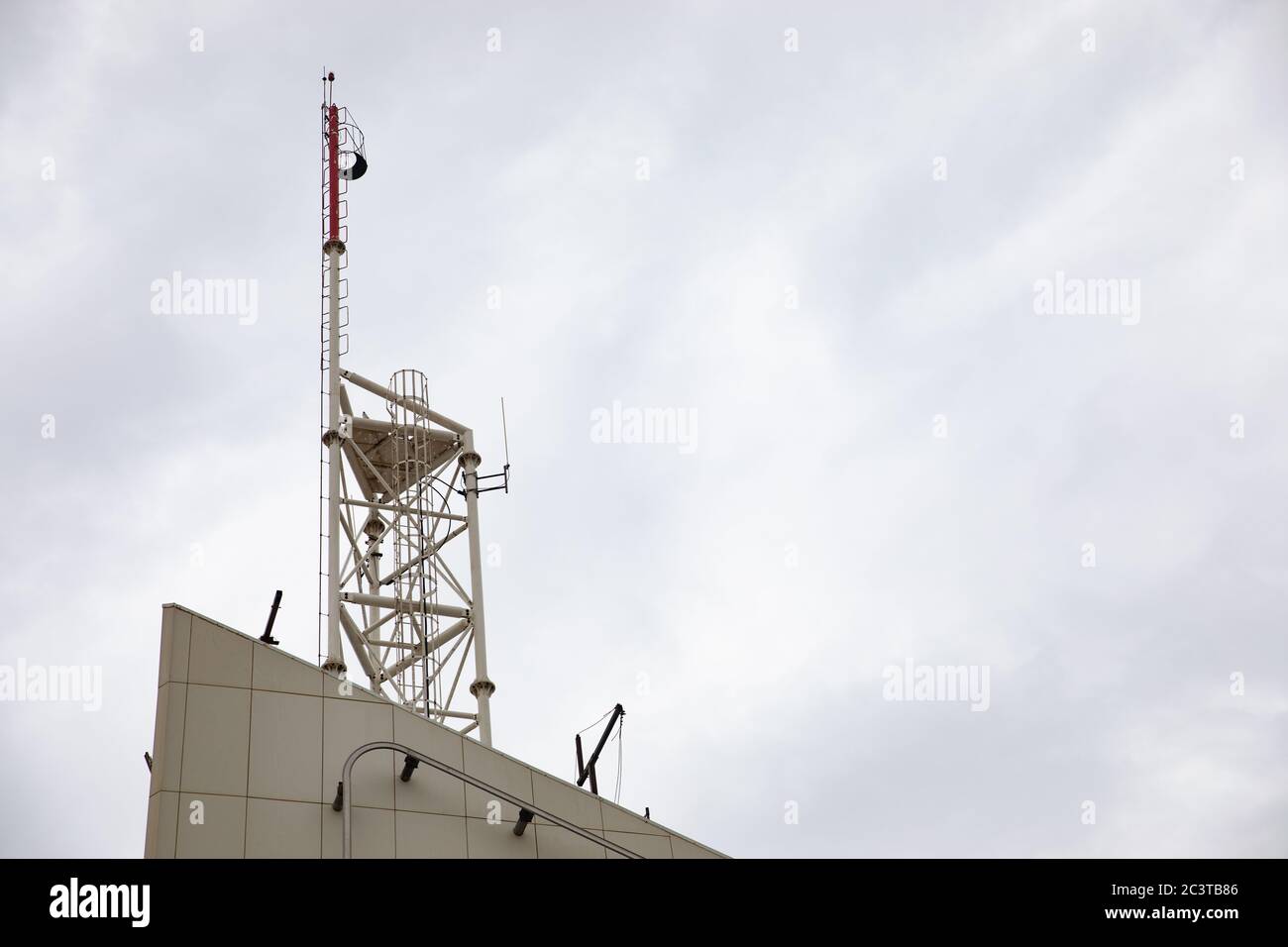 Signalrakete auf dem Pier Stockfotografie - Alamy