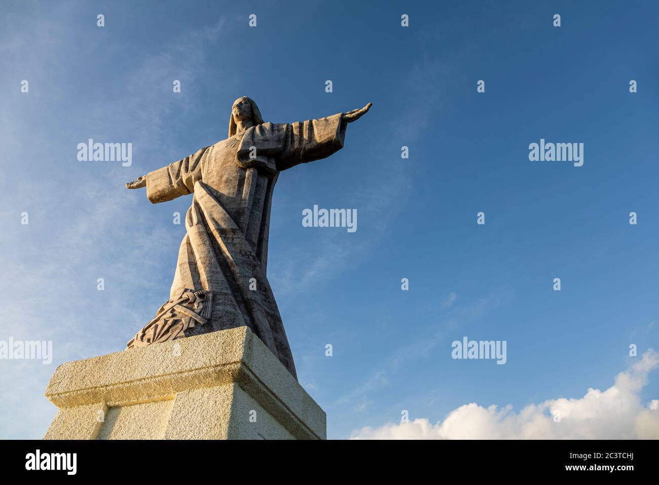 Statue jesus christ outstretched arms hires stock photography and