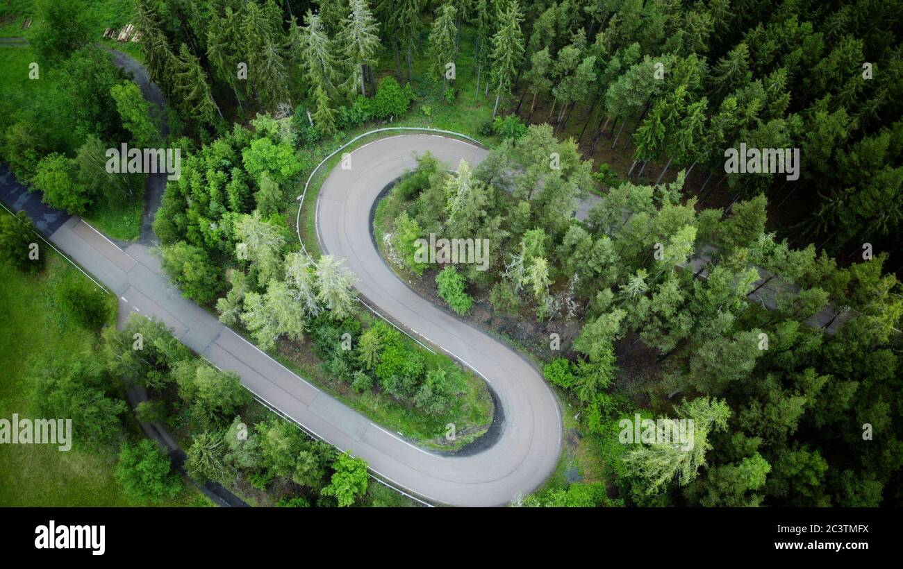 Meander road hires stock photography and images Alamy