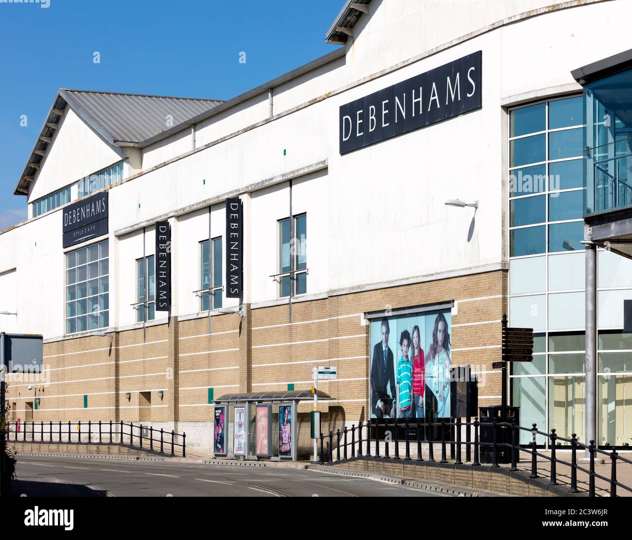 Bond street weymouth hires stock photography and images Alamy Bond street weymouth hires stock photography and images Alamy