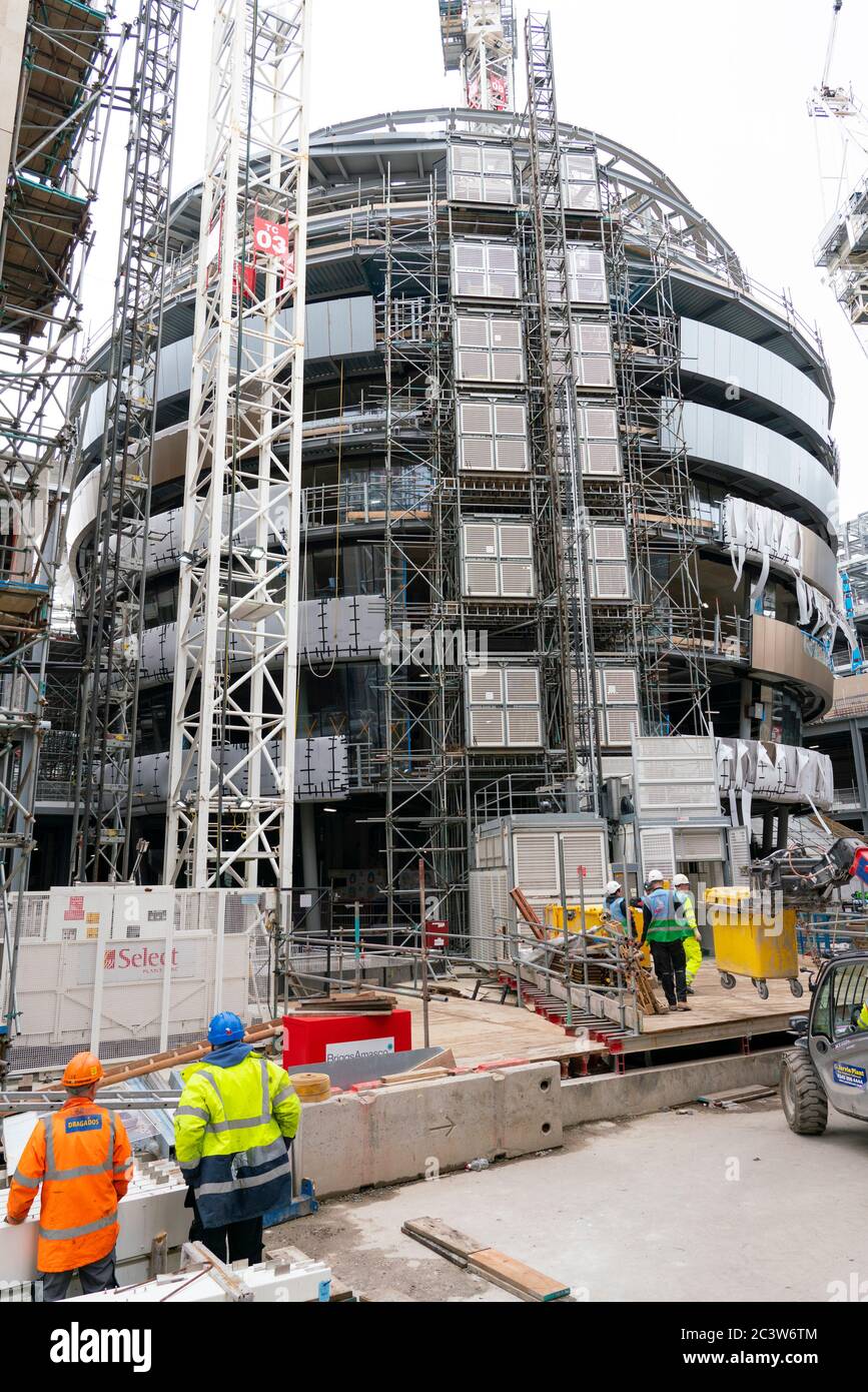 Edinburgh, Scotland, UK. 22 June, 2020. Construction work going on at