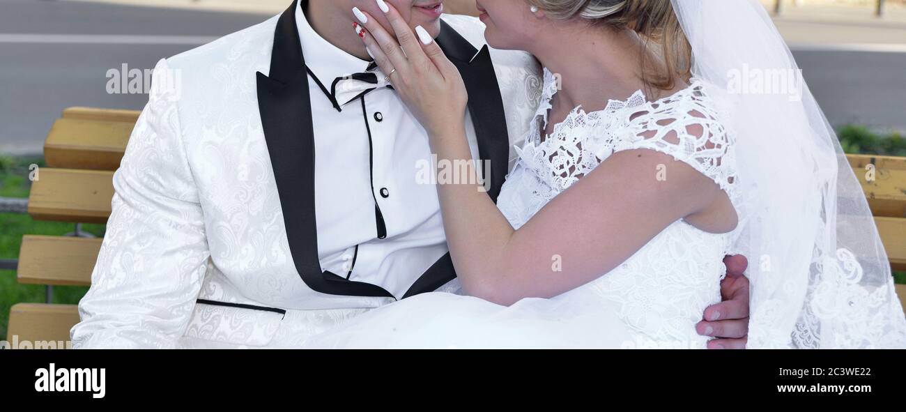 Groom wedding bench hi-res stock photography and images - Alamy