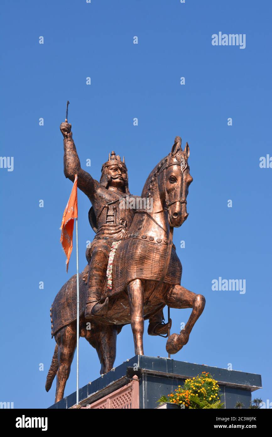 Statue of Chhatrapati Shivaji Maharaj Stock Photo Alamy