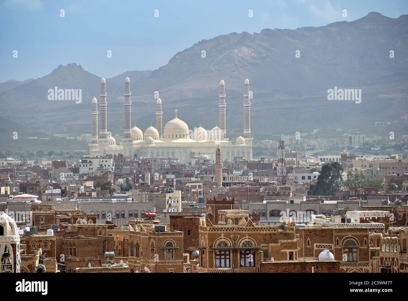 View on the old Sanaa and AL-Saleh mosque. The old city of Sanaa is declared a UNESCO World heritage site now destroed due to civil war Stock Photo