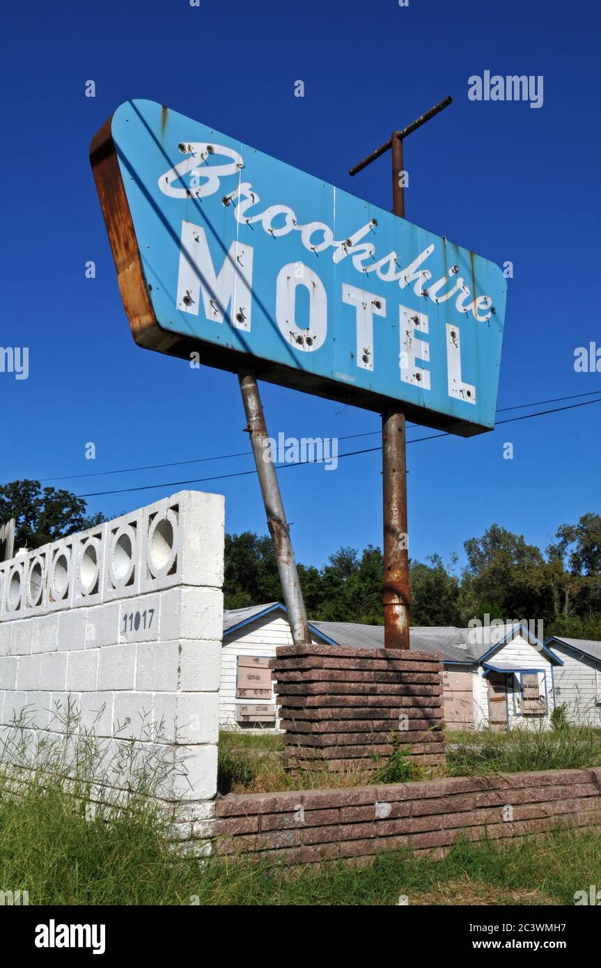 Old neon sign at the abandoned Brookshire Motel on Route 66 in Tulsa, Oklahoma. Stock Photo