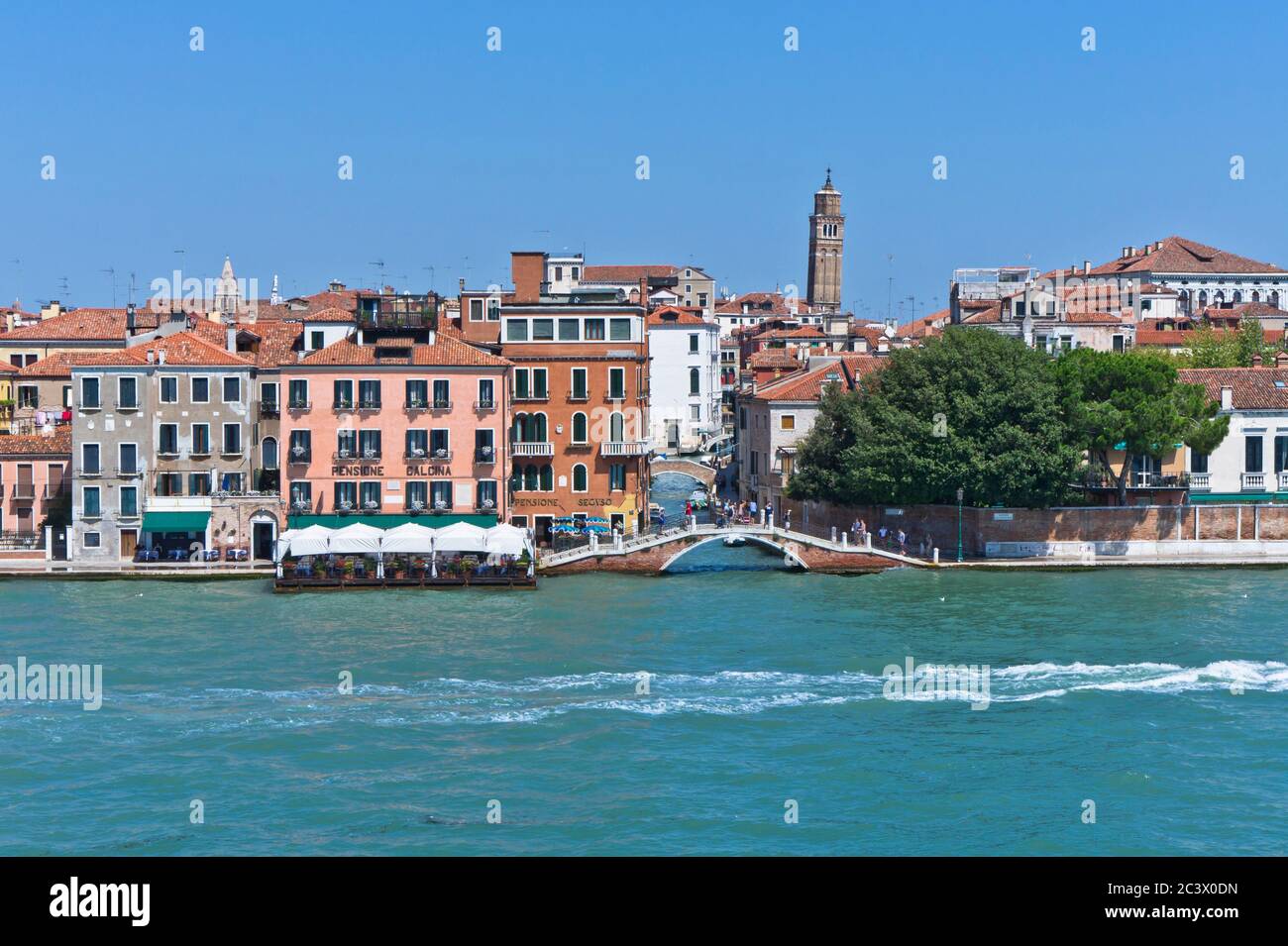 Venice touristic city hi-res stock photography and images - Alamy