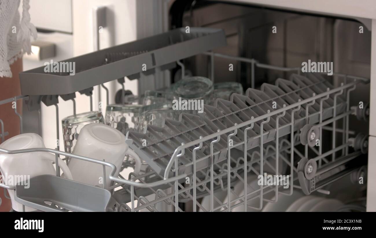 Clean cups hires stock photography and images Alamy