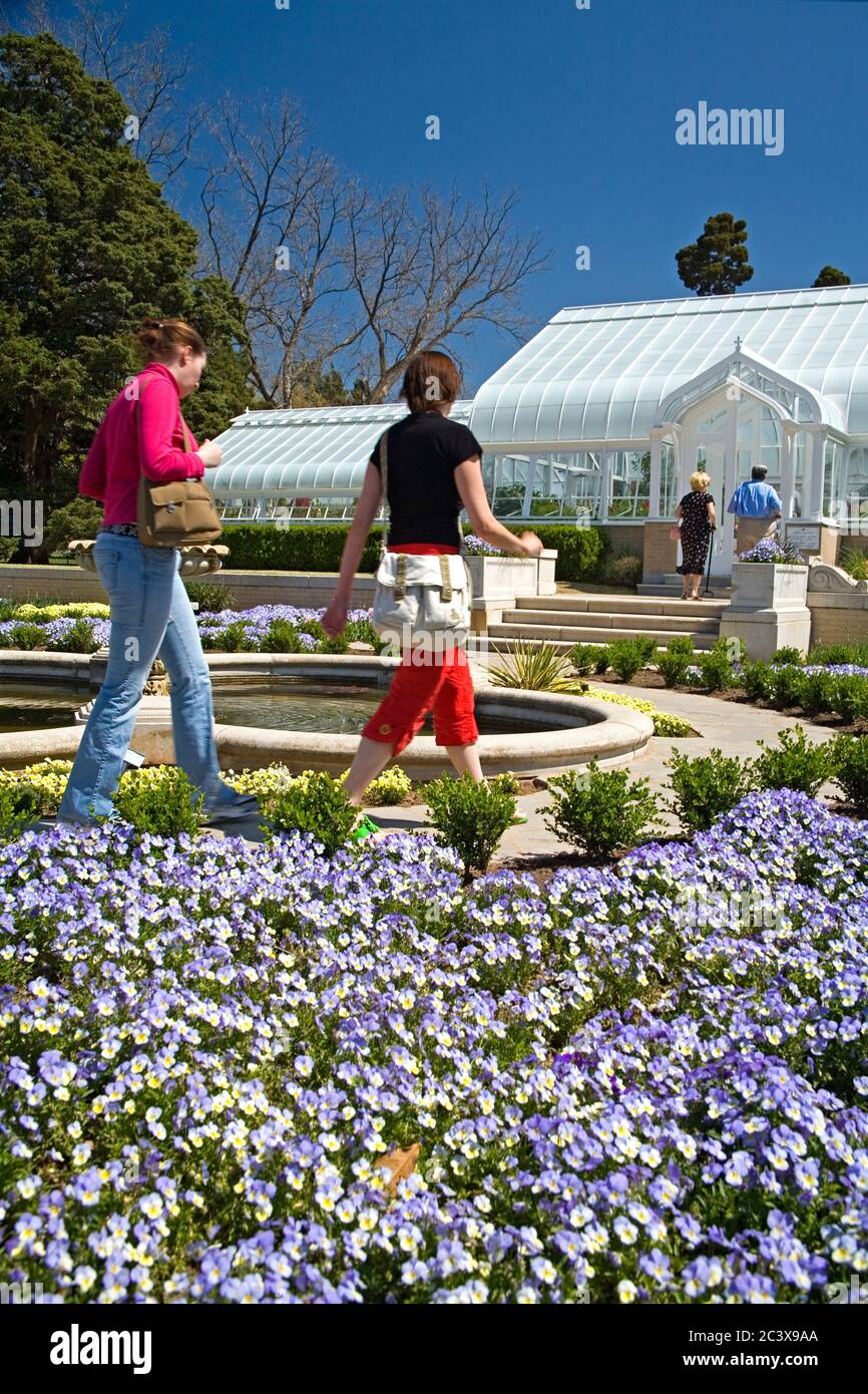 Tulsa garden center hires stock photography and images Alamy