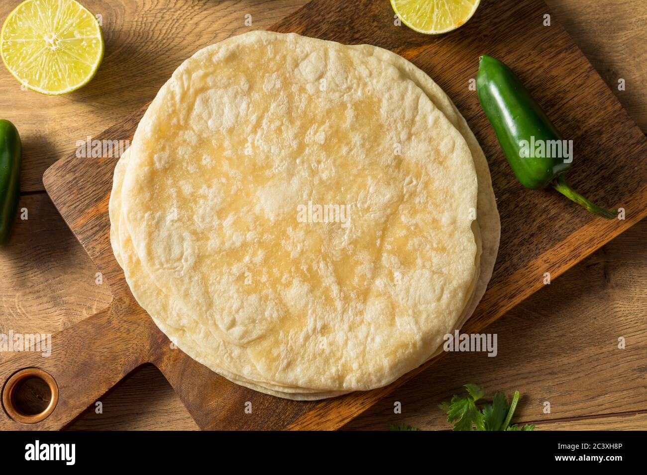 Homemade Fresh Flour Tortillas Ready to Cook Stock Photo Alamy