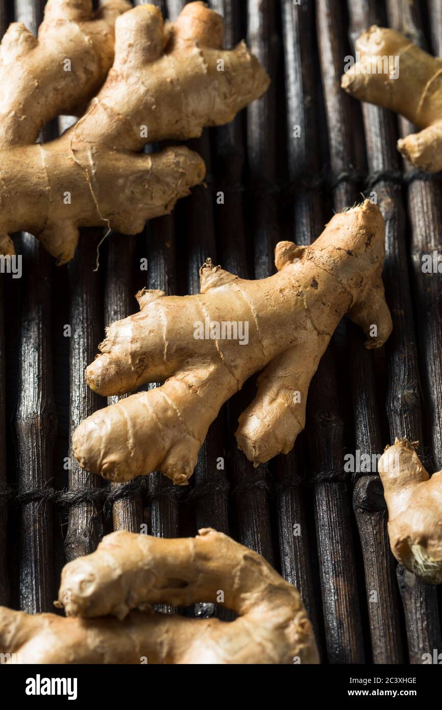 Raw Brown Organic Ginger Root Ready to Cook Stock Photo Alamy