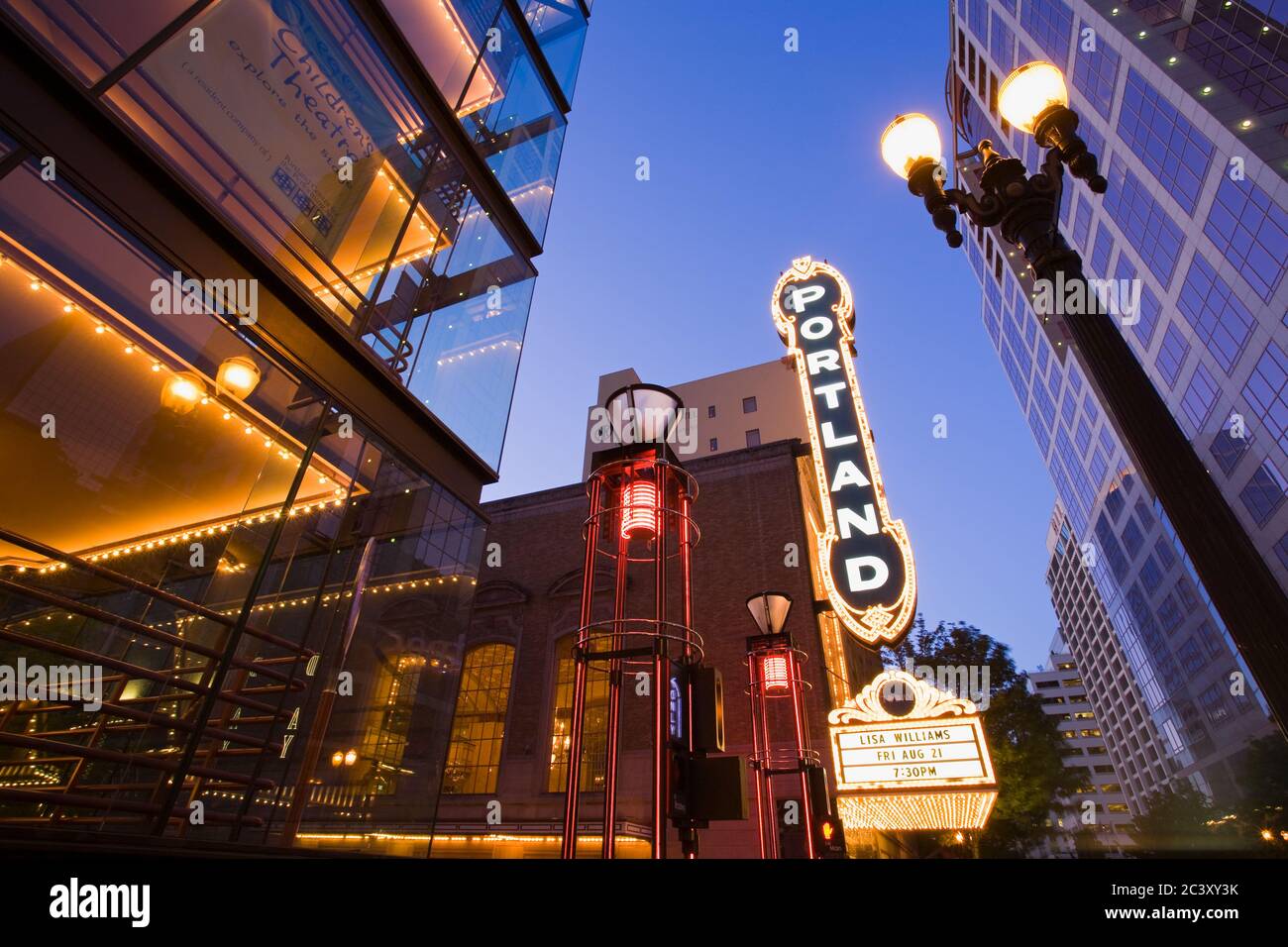 children-s-theatre-arlene-schnitzer-concert-hall-in-portland-oregon