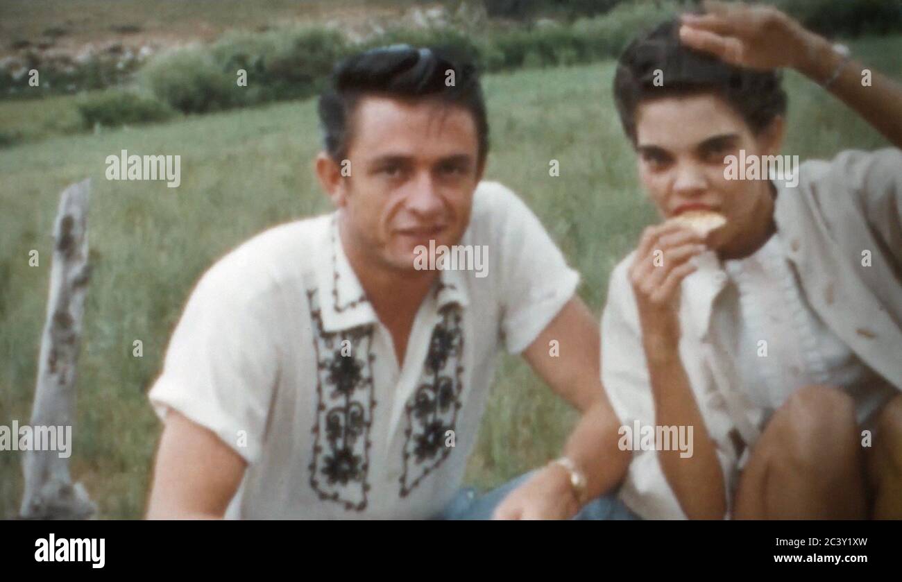 MY DARLING VIVIAN, from left: Johnny Cash and his first wife, Vivian