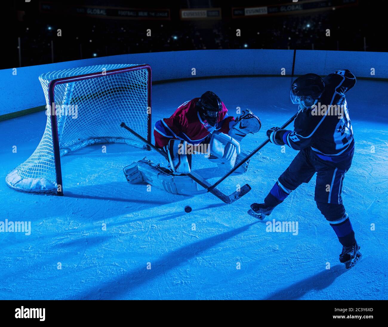 Hockey goalie helmet hires stock photography and images Alamy