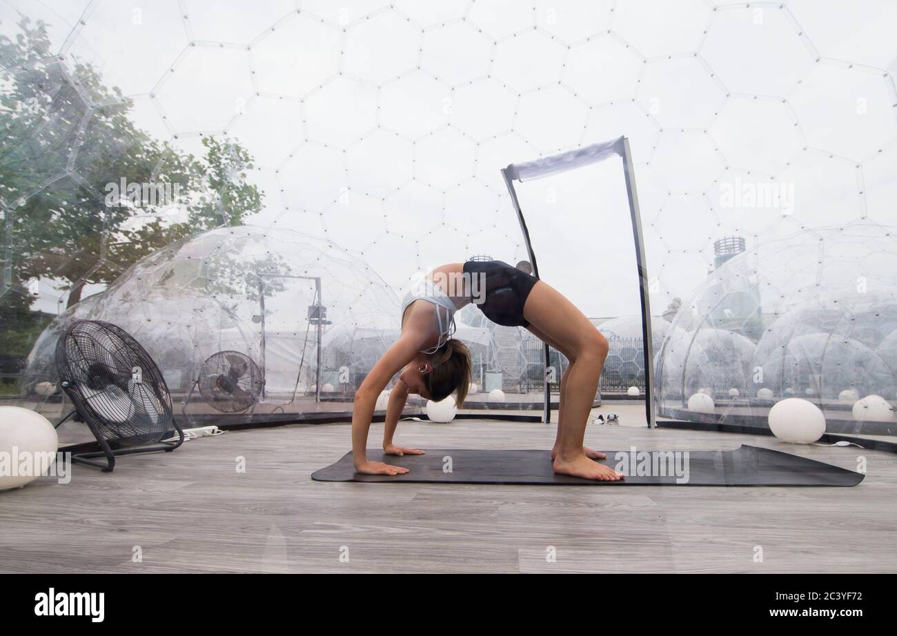 Outdoor hot yoga domes popping up in Toronto