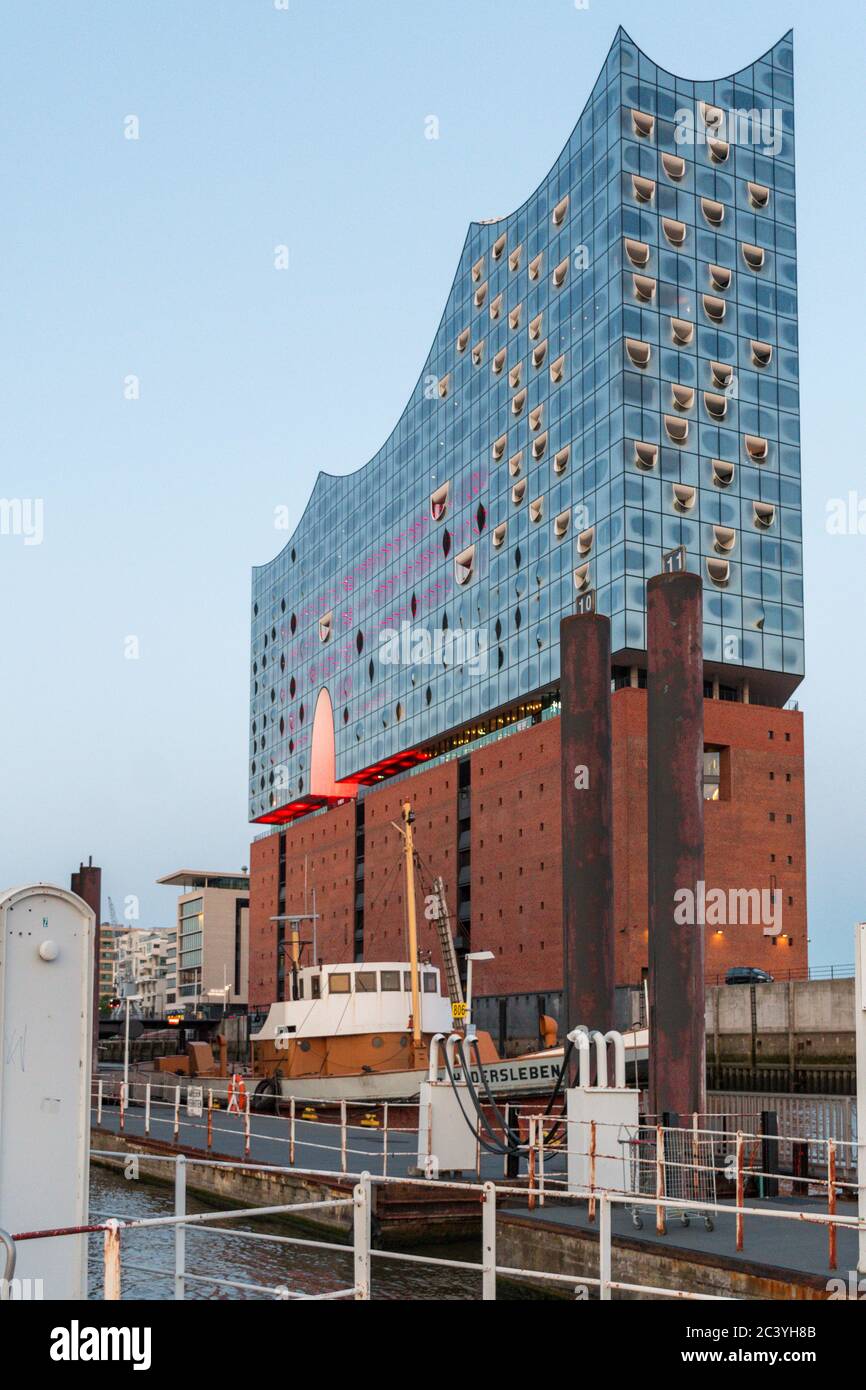 Night of Light, Event-Branche ruft um Hilfe, Elbphilharmonie, Hamburg, 22.06.2020 Stock Photo