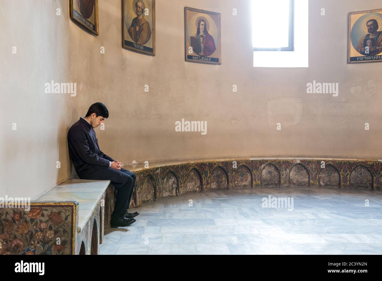 Man Waiting Mural High Resolution Stock Photography and Images - Alamy