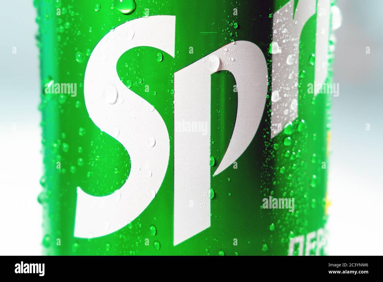 Tyumen, Russia-may 20, 2020: Sprite carbonated drink Can logo with water  drops in close up Stock Photo - Alamy