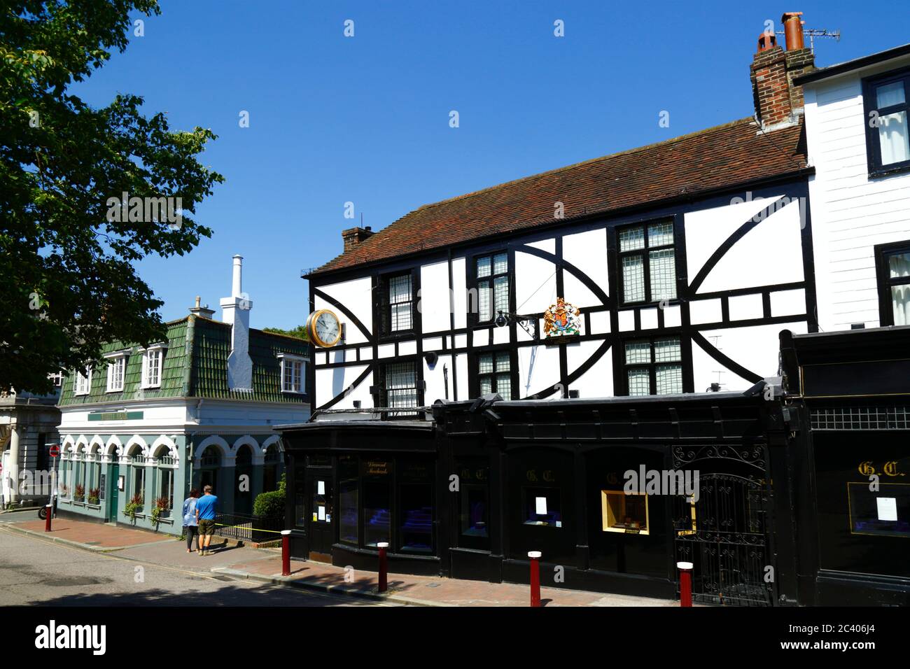 G Collins & Sons jewellers shop in historic building in the High Street