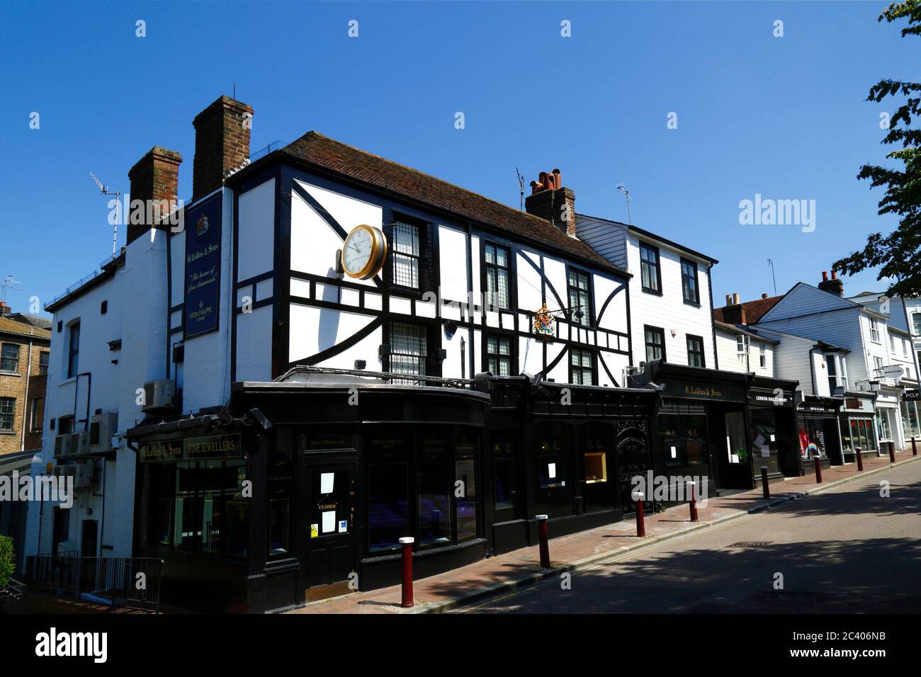G Collins & Sons jewellers shop in historic building in the High Street