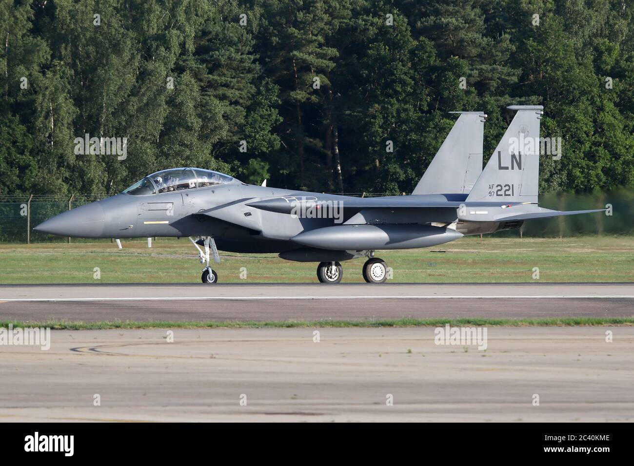 48th FW F-15Es returning to Lakenheath following overhaul in the US. Stock Photo