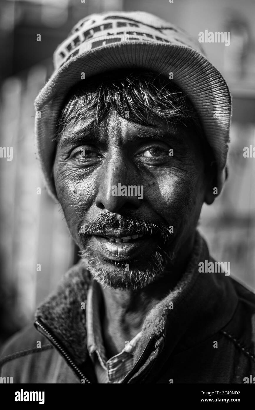 Portrait street black white hi-res stock photography and images - Alamy