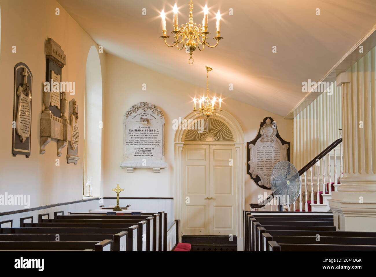 Christ Church - colonial-era congregation photo 2