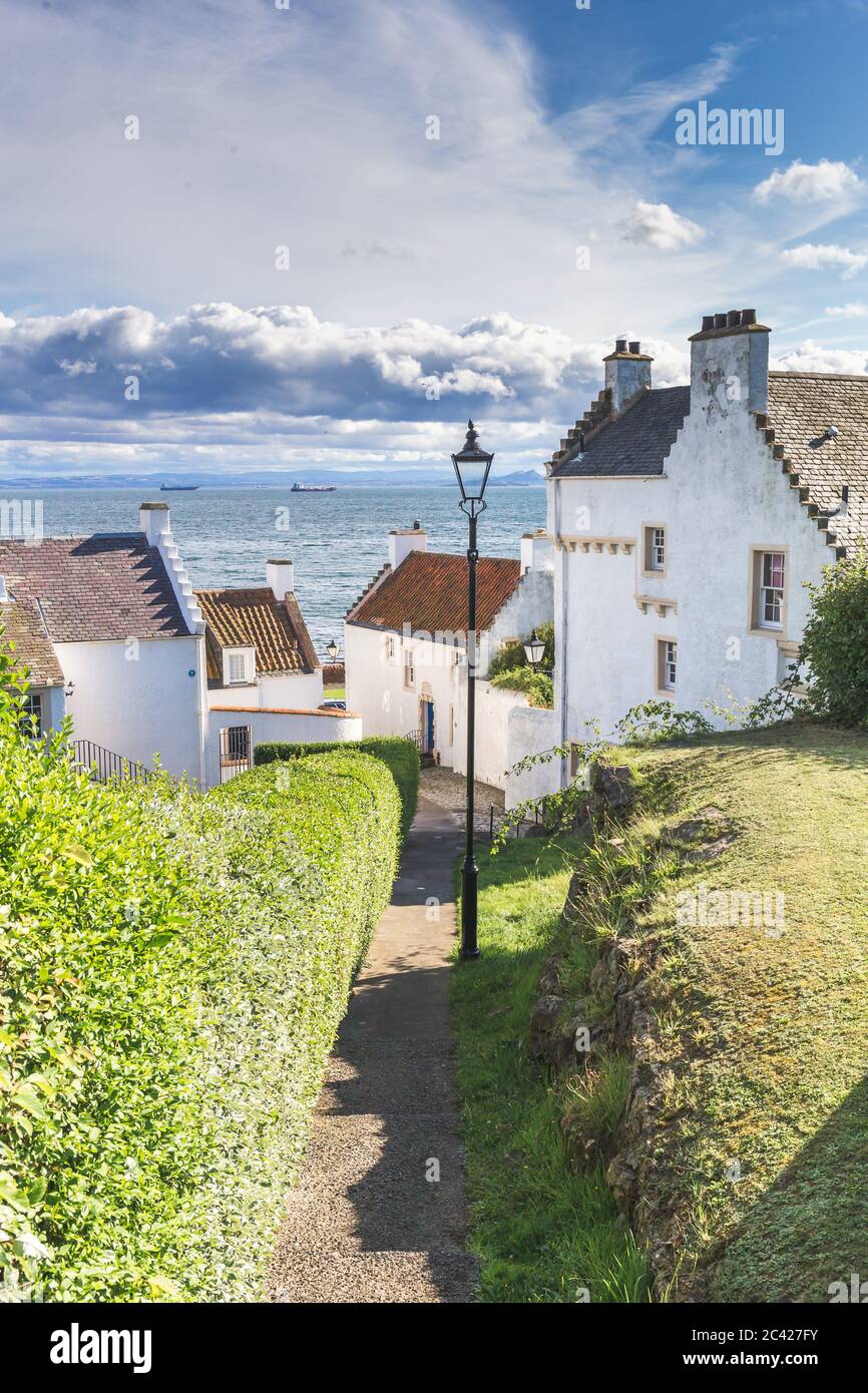 White houses at Pan Ha' Dysart Fife Scotland Stock Photo Alamy
