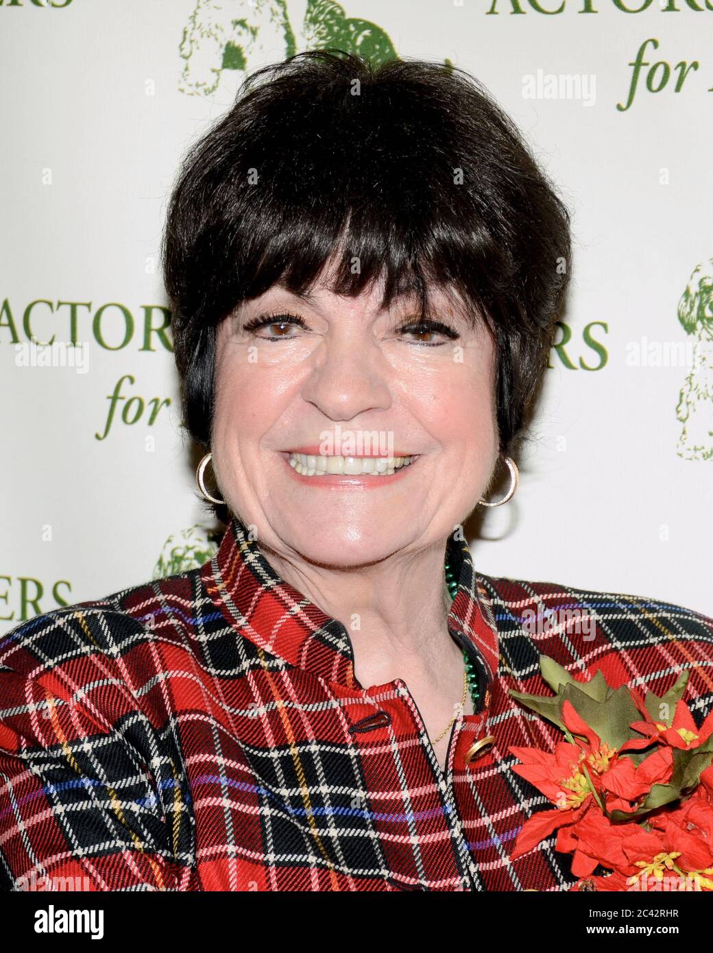 Joanne worley hi-res stock photography and images - Alamy
