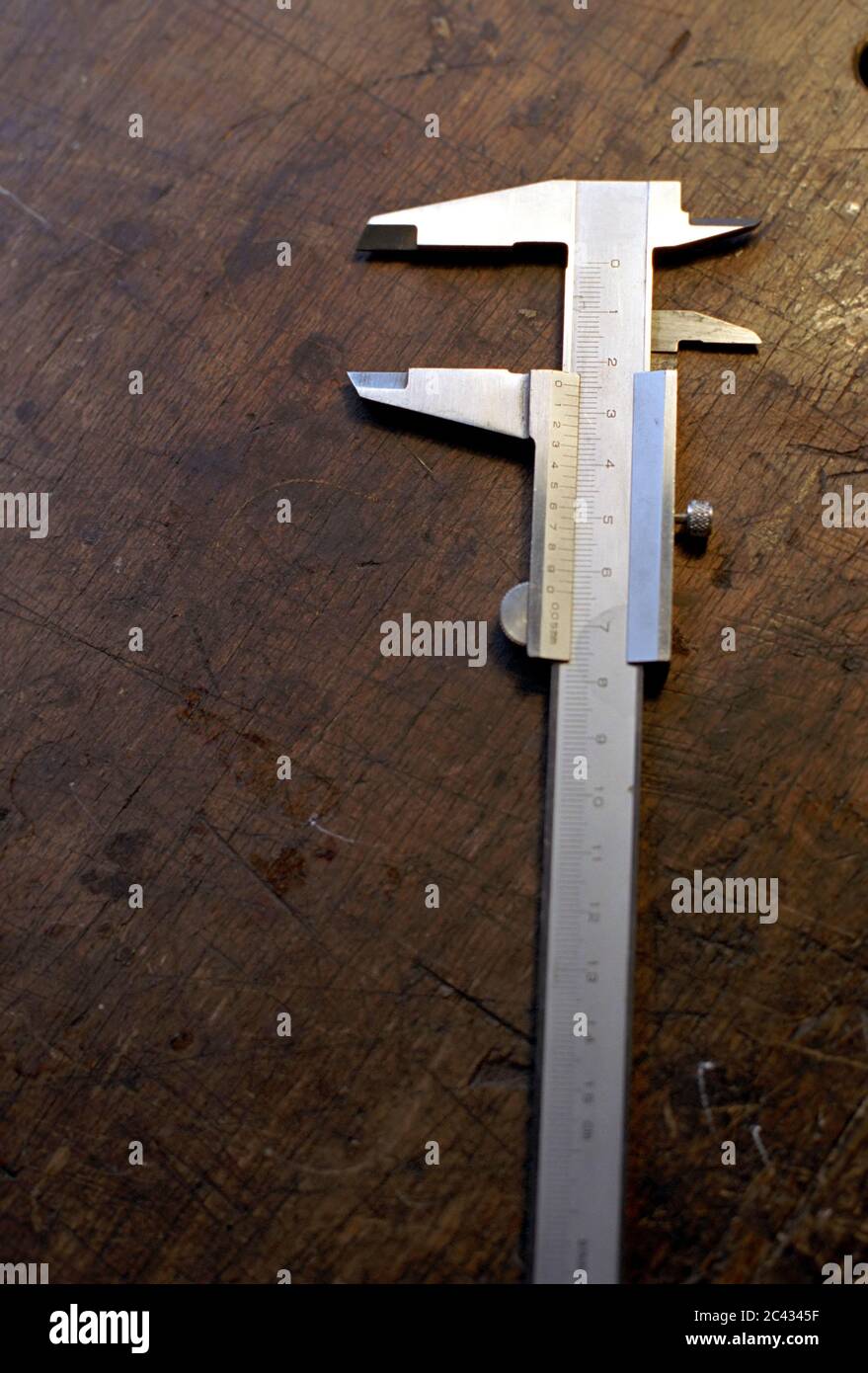 Measuring stick hi-res stock photography and images - Alamy