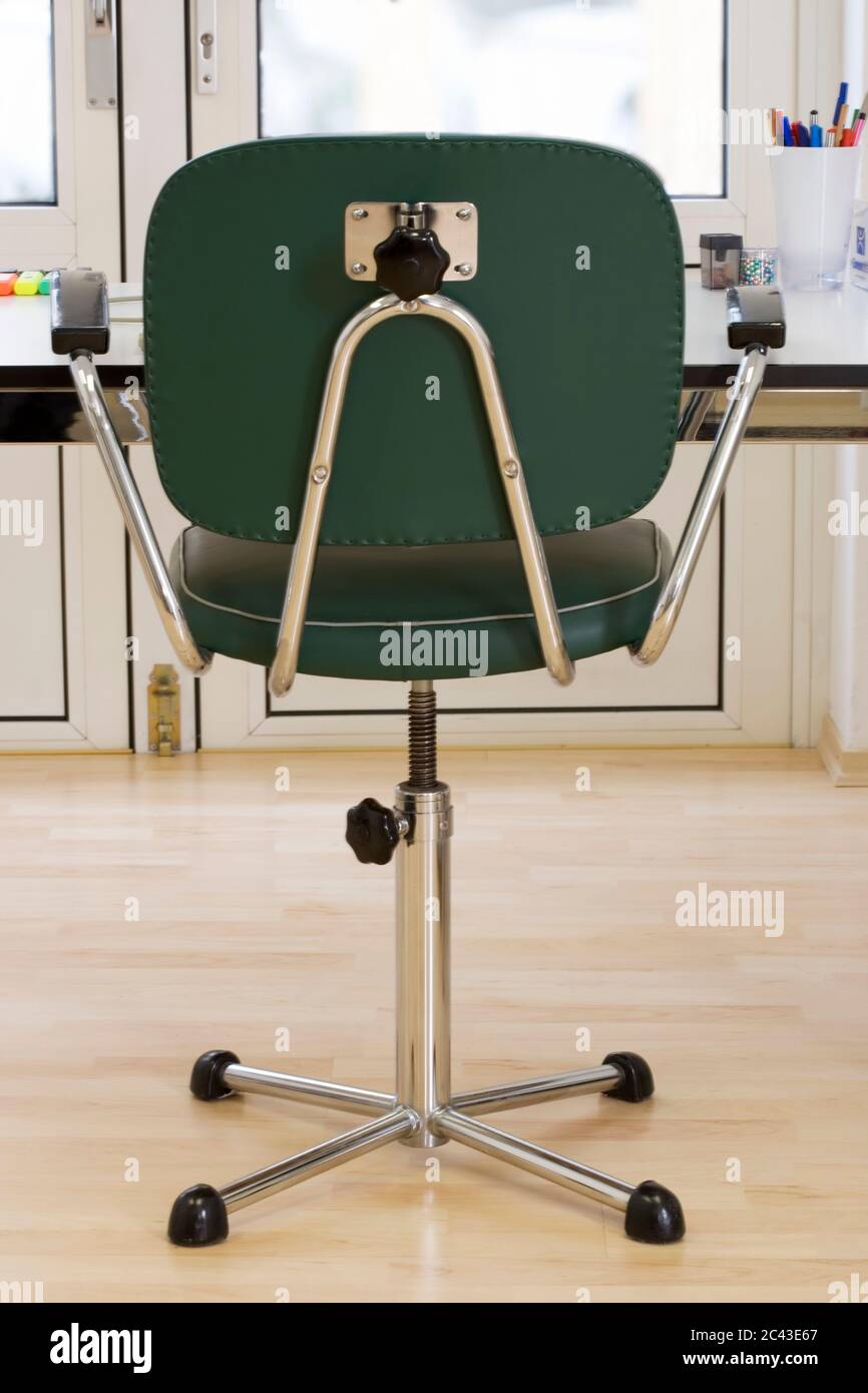 Desk chair in front hi-res stock photography and images - Alamy