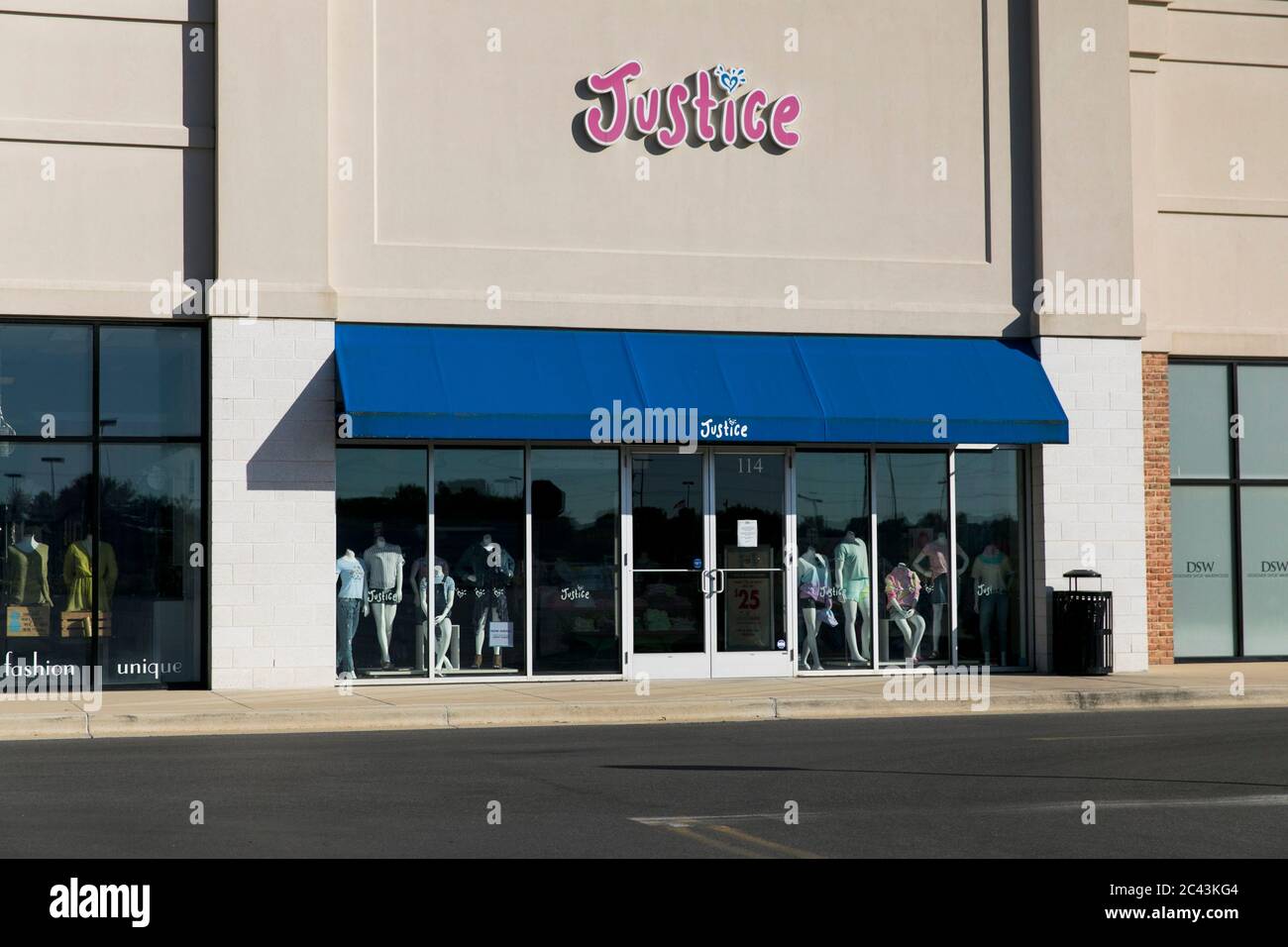 Justice logo hires stock photography and images Alamy