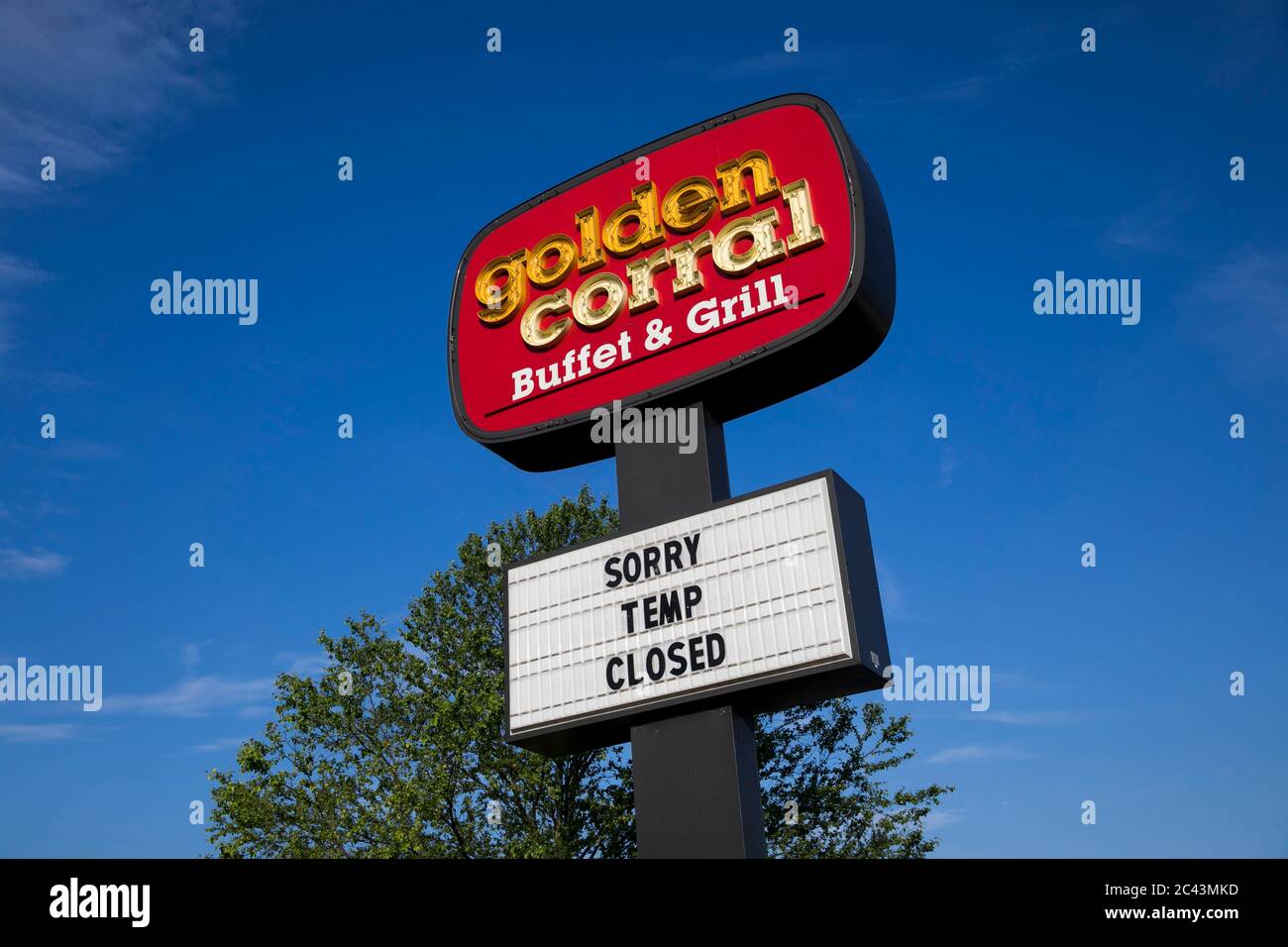 A Logo Sign Outside Of A Golden Corral Buffet Grill Location In Hagerstown Maryland On June 10 Stock Photo Alamy A Logo Sign Outside Of A Golden Corral Buffet Grill Location In Hagerstown Maryland On June 10 Stock Photo Alamy