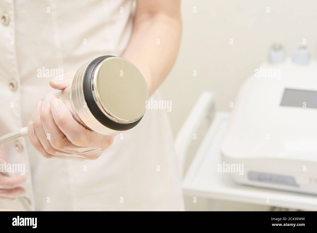 Cavitation system hires stock photography and images Alamy