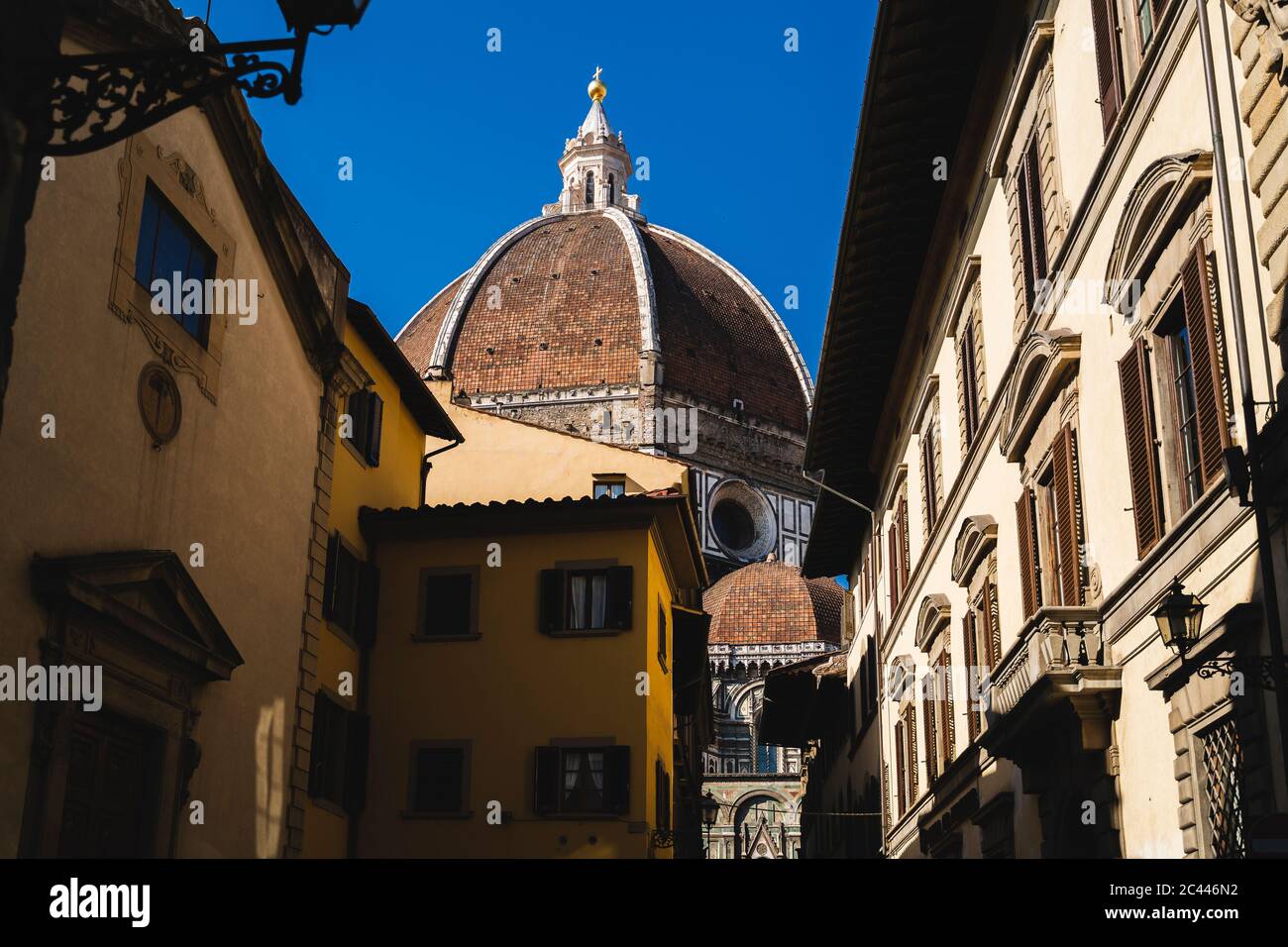 Cathedral dome basilica di santa maria del fiore hi-res stock ...